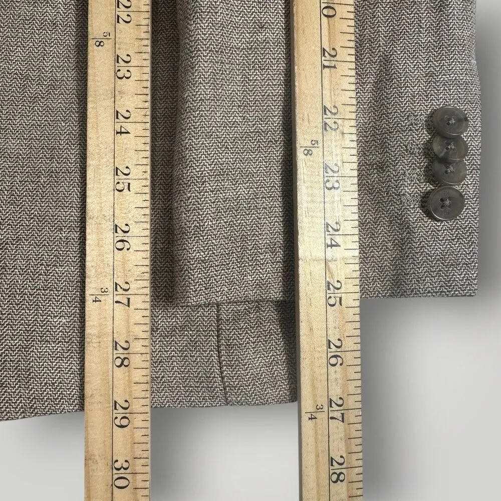 Banana Republic brand banana